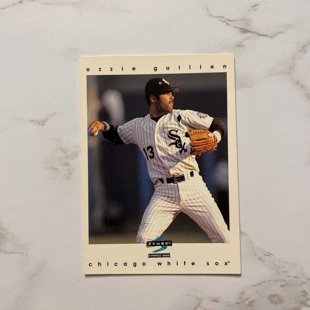 1997 Score #160 Ozzie Guillen Chicago White Sox